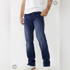 TRUE RELIGION RICKY SN STRAIGHT jeans. Relaxed fit. Size 31.